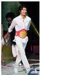 정일우 굴욕? 살은 <b>여전</b>하시고, 벨트는 완전 깬다!!