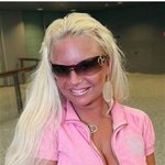 프랑스 <b>재무</b>장관 옷 제대로 벗긴 섹시댄서 얼굴