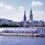 공기 <b>오염</b> 걱정없는 함브르크 연료전지 보트