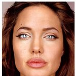 <b>기미</b> 낀 안젤리나 졸리? 졸리의 '맨얼굴 사진’ 화제