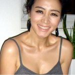 샤워할때 쇄골에 물 <b>고일</b>것 같은 여자연예인들