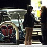 계속 살빼는 브리트니!! 이번엔 <b>맨다리</b>까지 공개했다