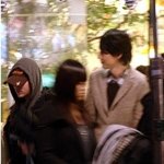 뜨레주르 <b>cf</b> 촬영중인 조인성,벌써 크리스마스 준비를!!