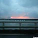 쌍둥이 빌딩에 에네르기파 작렬 <b>직전</b>