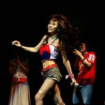 하리수양, 응원도 좋지만…난감한 <b>망사</b> 스타킹은..