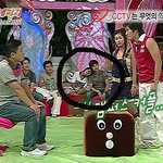 <b>이정</b> 어깨에 얼굴 기댄 유리~ 러브러브 모드?