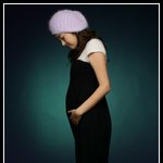 <b>배</b>가 꽤 부른 김지혜, 다른 몸매는 그대로?
