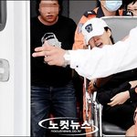 안재환 병원 앞에서 오열하다가 <b>실신</b>한 정선희!