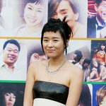 최강희, 파먹은 앞머리? 귀엽다