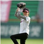 미칠이 최정원 <b>시구</b> 장면