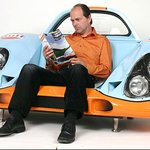 <b>폐차</b>로 만든 가구들