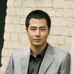 영화 '<b>비열</b>한 거리'에 출연중인 조인성 사진