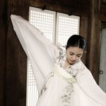 학춤<b>의상</b> 입은 하지원