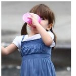 금색 버튼업 구두에 필이 완전 꽂힌 <b>수리</b>, 이거만 신네~