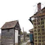 영국 문화유산으로 <b>등재</b>된 3인용 화장실