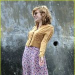 <b>누추</b>한 옷입어도 스타일 사는 시에나