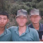 유세윤 군대시절 모습, 선임들 옆에서 <b>경직</b>된 모습?