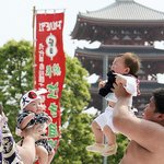 시끄럽게 우는 아이가 건강한 아이? 우는 아기 <b>스모</b> 콘테스트ㅋ