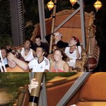 머라이어<b>캐리</b> 팬들과 놀이공원에