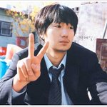 박해일의 <b>무심</b>한 브이