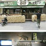 <b>전쟁</b>이 테마인 레스토랑이 있다?!