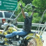 타고나면 온몸이 쑤신..