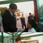 초딩에게 <b>집단</b>구타당하는 고딩