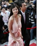같은드레스입은 <b>한예슬</b>vs김혜수 같은듯! 조금 다른느낌?