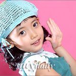 김연아 사인회에서 모공도 안보이는 애기피부