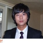 조각미남 주지훈, 좌우 <b>대칭</b> 해봤더니 ㅋㅋㅋㅋ