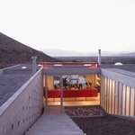 집을 도로 <b>높이</b>와 맞추다