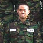 <b>천정명</b> 군대에서~혼자만 너무 튀는 외모! 영화찍는거야?