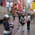 김사랑, '도쿄에서도 매력 <b>불변</b>'