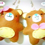 <b>손</b>으로 만든 <b>곰</b> 커플 핸드폰 줄!