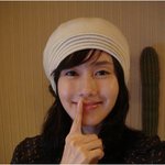 김지수가 집접 <b>올린</b> 자기 발 사진 공개! 발까지 이뻐..
