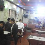 김밥집에 온 <b>소박</b>한 앙드레 킴! 광채가 나는데~