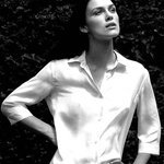 [화보]키이라 나이틀리 <b>서늘</b>해 보이는 의류광고