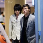 이준기 공항에 <b>입국</b>하는 모습~또 다시 공길이의 느낌이!