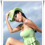 나이 <b>마흔</b>에 누드로 돌아온 홍진희