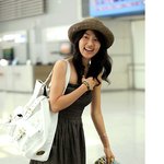 화보찍으러 <b>런던</b>가는 한지혜, 혼자 공항에서 화보찍니?ㅋㅋ