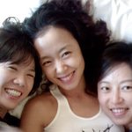 전도연~<b>꼭지</b>노출.. 집에서는 완전 자유로운 가슴