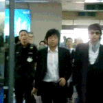 대구공항에서 모델<b>워킹</b>하는 비의 포스