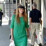 초록원피스의 러블리한 그녀!! "<b>미샤</b> 바튼" 소호에서 쇼핑 중