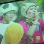 김종민-<b>신정환</b>, 프랑스전 tv카메라에 또 잡혔다!