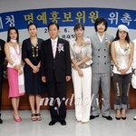 <b>효리</b>의 치명적인 실수- 단체사진금물