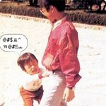 김정훈 어릴때 <b>땡</b><b>깡</b>부리며 우는 사진.