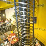 주인도, 웨이터도, 서빙하는 사람도 없는 <b>무인</b> 식당