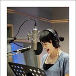 영화 <b>ost</b> 녹음중인 신민아! 웃는 모습 완전 상큼해