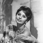 소피아 로렌 <b>달력</b> 누드모델로