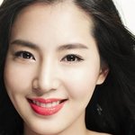 신인이 <b>샤넬</b> 화보를 찍네?! 코끼리에 나오는 한채아~!!
